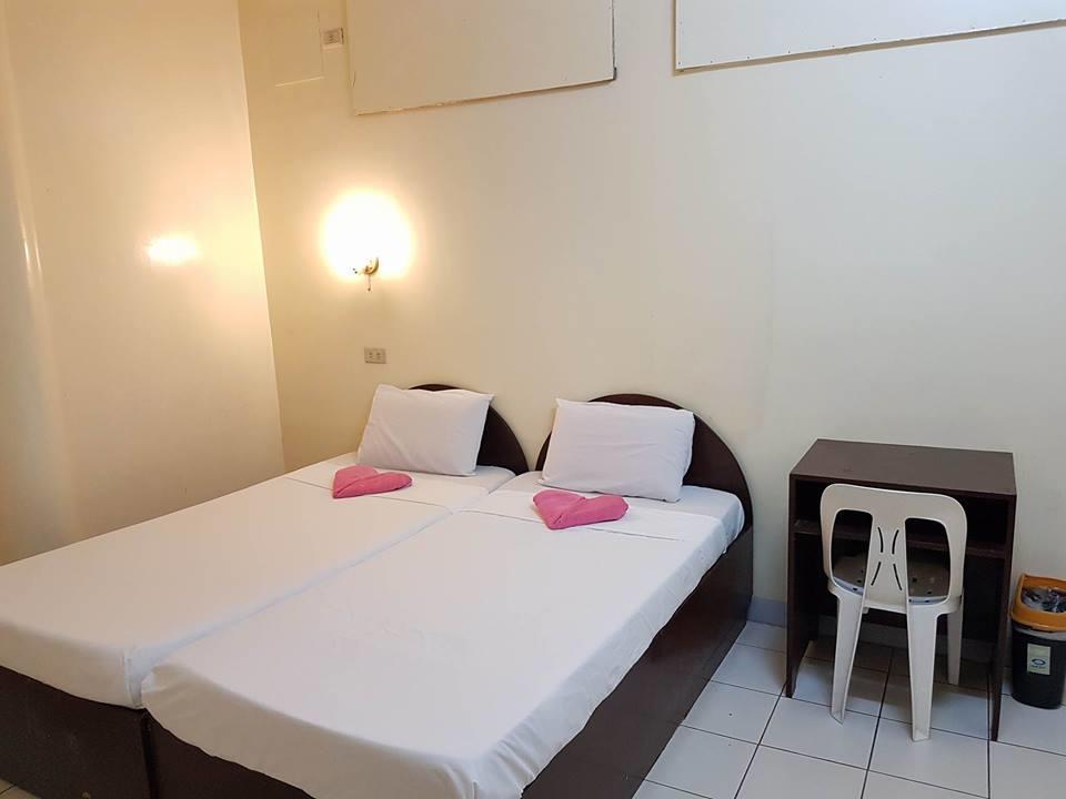 Travellers Suite Tacloban Exterior photo